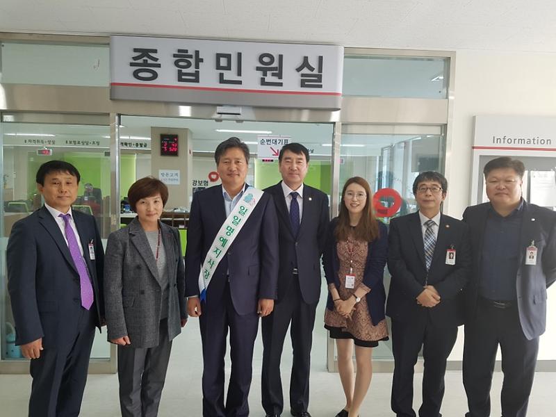 3_강범석_인천_서구청장,_국민건강보험_인천서부지사_일일_명예지사장_위촉.jpg 이미지
