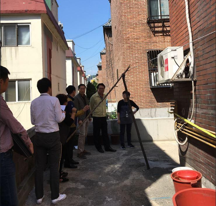 하명국_부구청장,_안전사고_우려_재난위험시설_현장_점검_(2).jpg 이미지