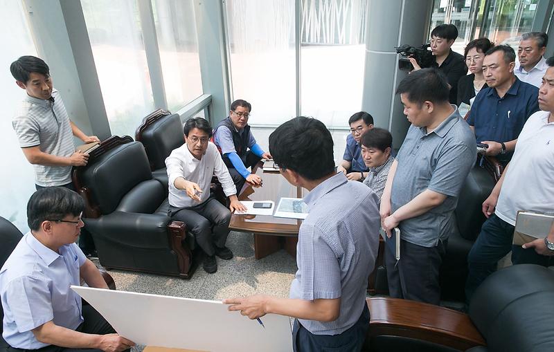 2서구,_청라국제도시_악취_해결_긴급회의_개최2.jpg 이미지