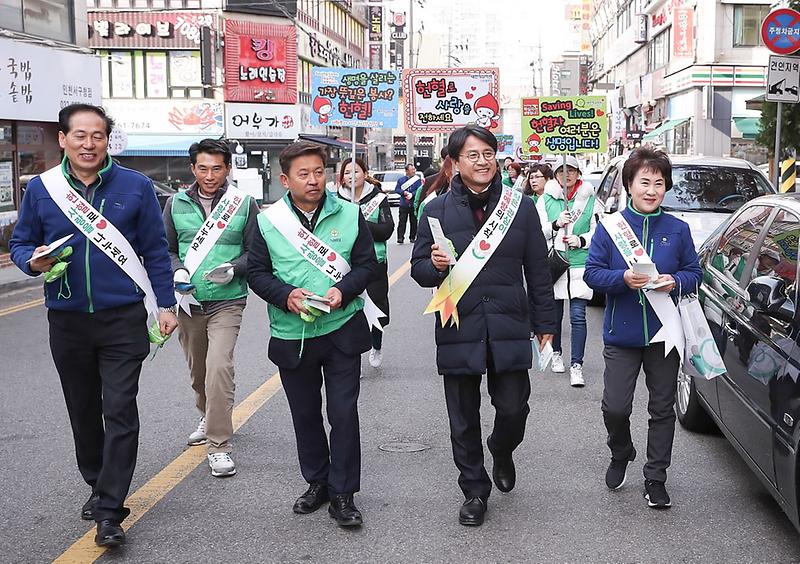 2서구,_‘헌혈’_및_‘생명존중_자살예방’_캠페인_전개_(2).jpg 이미지