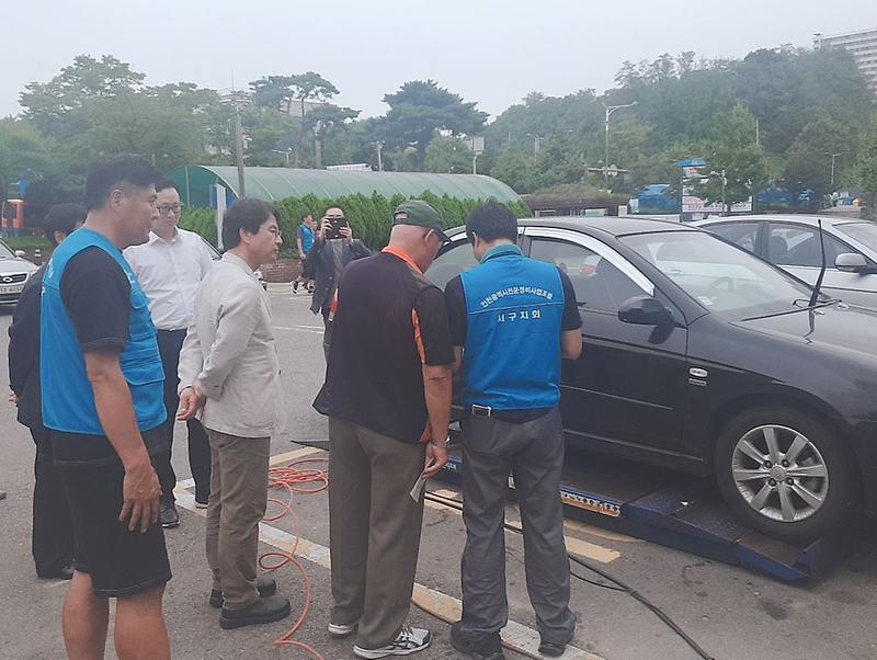 2서구,_자동차_무료_점검·정비의_날_운영_(1).jpg 이미지