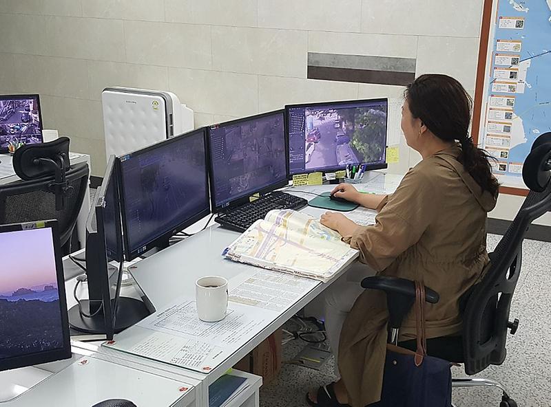 3서구_‘CCTV_모니터링_요원’,_서부경찰서_‘시민경찰_1호’_선정.jpg 이미지