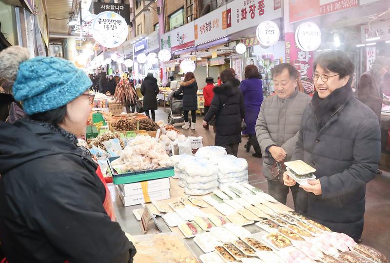 1서구,_‘전통시장_대규모_지원’...‘지역경제_활성화’_박차_(1).jpg 이미지
