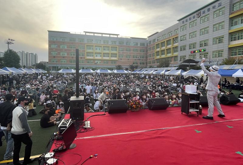 6오류왕길동,_‘제6회_백석산_문화예술제’와_함께_주민총회_··주민_1천명_참여__(1).jpg 이미지