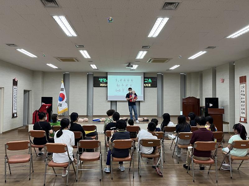 가좌1동_주민자치회_심폐소생술_교육(1).jpg 이미지