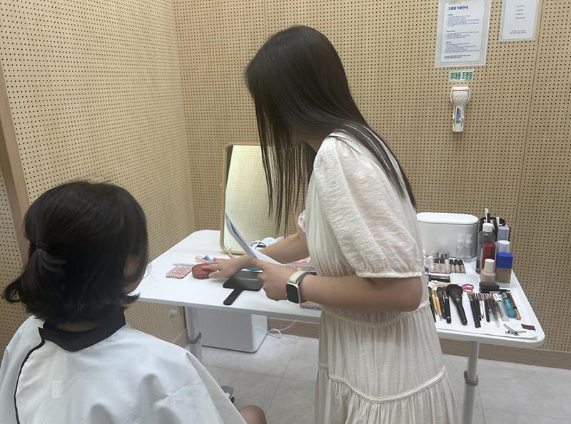 3인천_서구,_면접준비를_위한_1대1_메이크업_컨설팅_진행(1).jpg 이미지